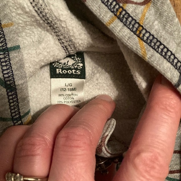 Assorted Kids Sweatpants & Joggers and Sweaters - Picture 15 of 16